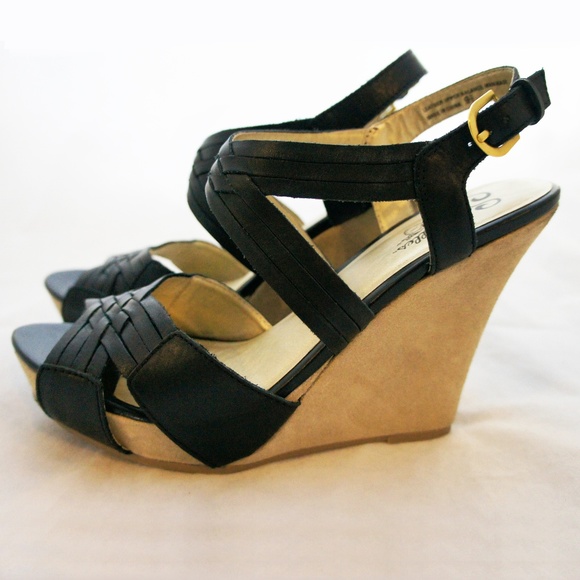 Seychelles Shoes - Seychelles In Good Hands Black Leather Wedges 9.5